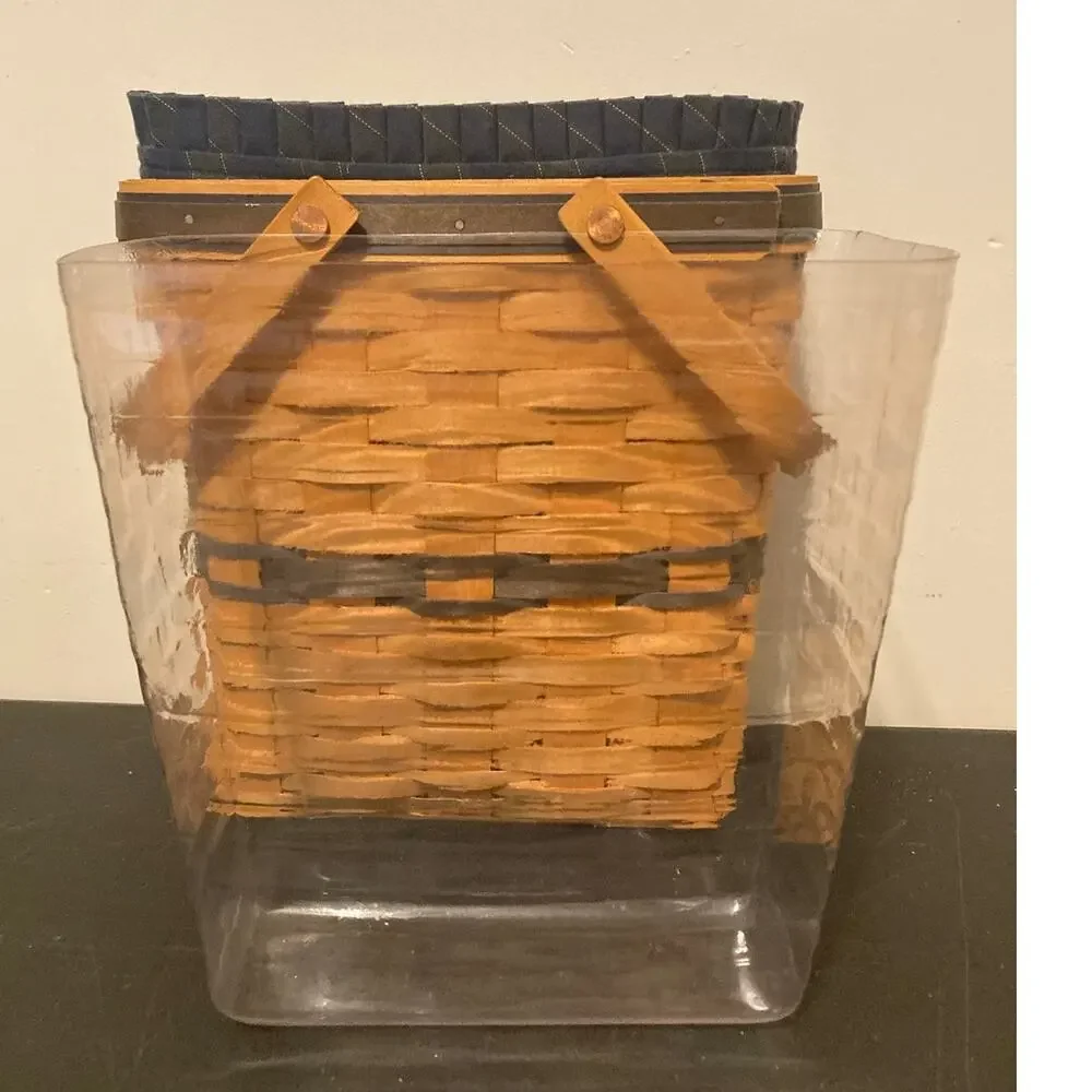 Longaberger Woven Basket Collectors Club 2000 Charter Membership w/ liner 9.75
